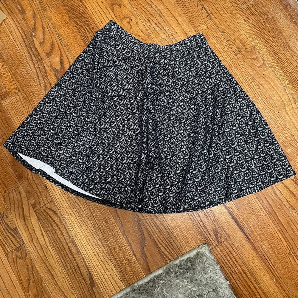 Flowy skirt
